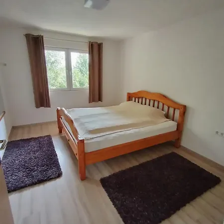 Апартаменты Sunnyhill *